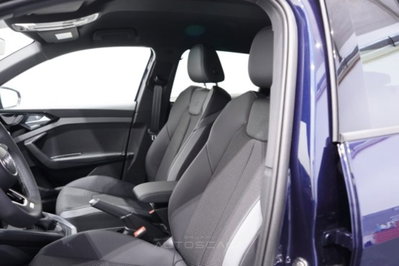 Audi A1 allstreet allstreet 30 TFSI S tronic Identity Contrast (11)