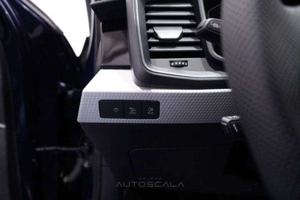 Audi A1 allstreet allstreet 30 TFSI S tronic Identity Contrast (13)