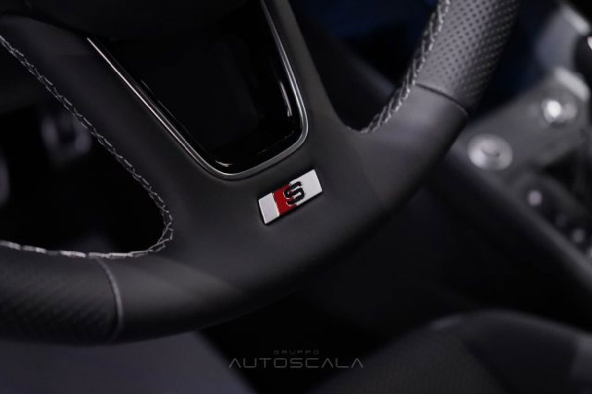 Audi A1 allstreet allstreet 30 TFSI S tronic Identity Contrast (15)