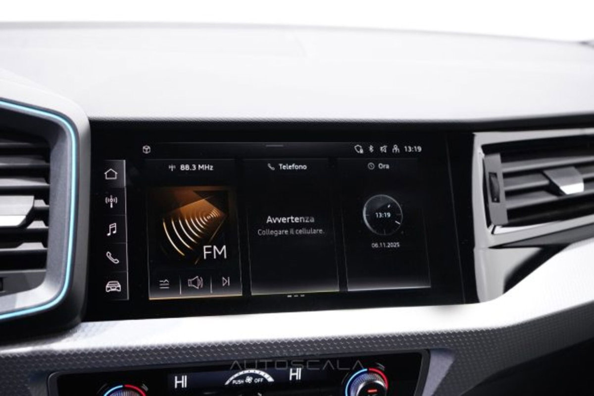 Audi A1 allstreet allstreet 30 TFSI S tronic Identity Contrast (16)