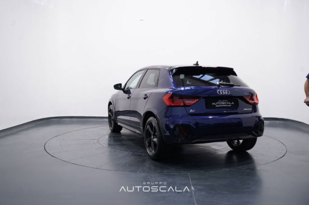 Audi A1 allstreet allstreet 30 TFSI S tronic Identity Contrast (4)