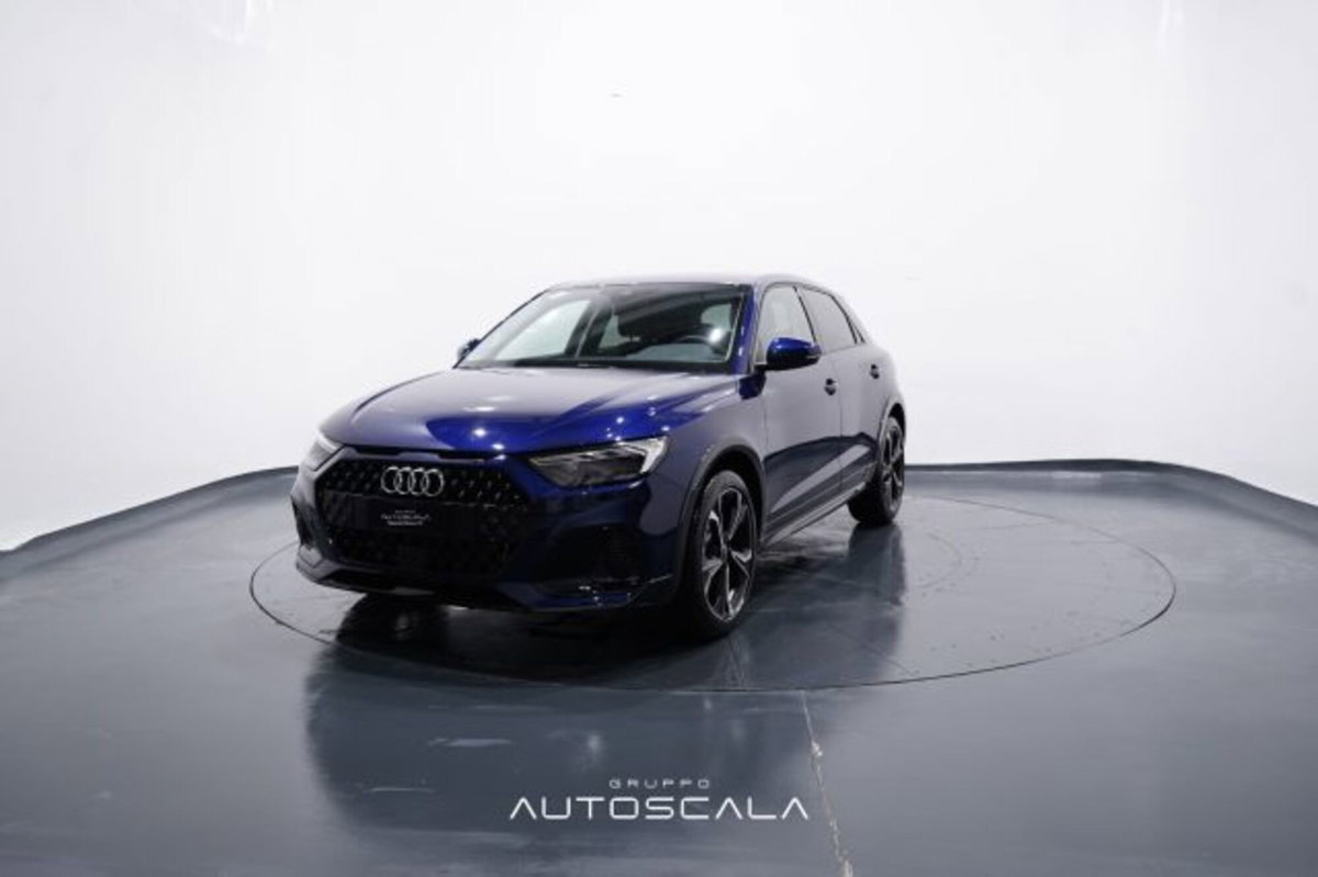 Audi A1 allstreet 30 1.0 tfsi Identity Contrast 116cv