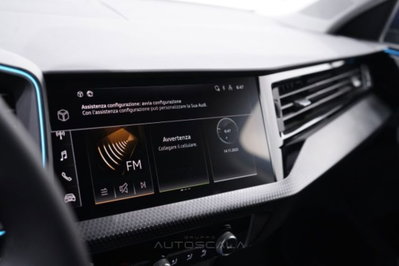 Audi A1 allstreet 30 1.0 tfsi Identity Contrast 116cv (13)