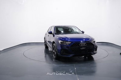 Audi A1 allstreet 30 1.0 tfsi Identity Contrast 116cv (8)
