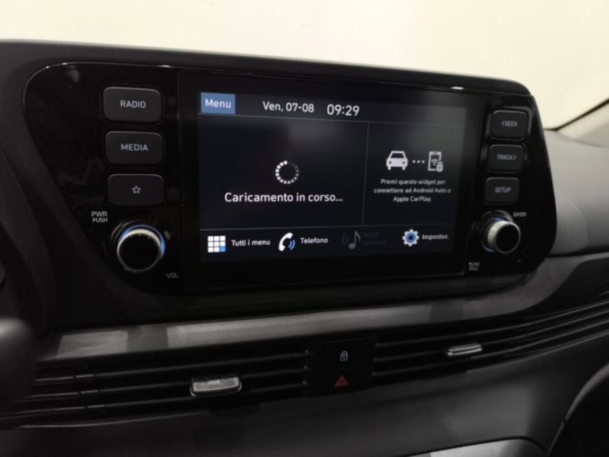 Hyundai i20 1.2 MPI MT GPL ConnectLine (14)