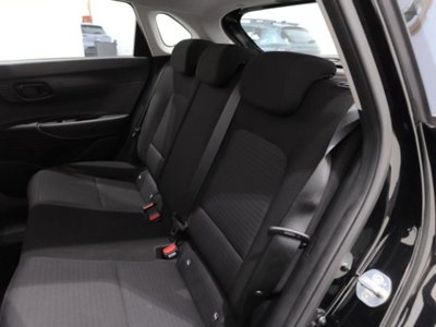 Hyundai i20 1.2 MPI MT GPL ConnectLine (19)