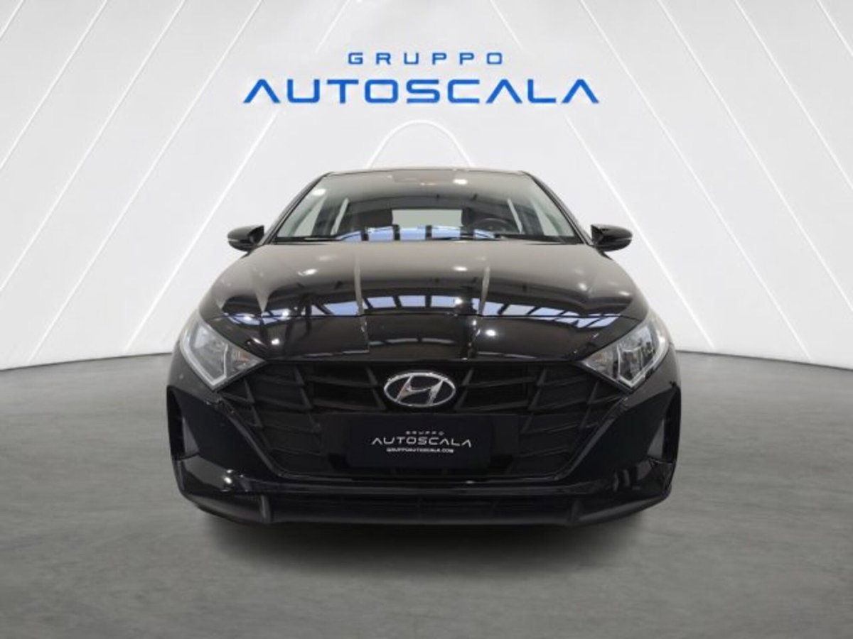 Hyundai i20 1.2 MPI MT GPL ConnectLine (2)