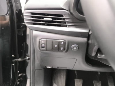 Hyundai i20 1.2 MPI MT GPL ConnectLine (9)