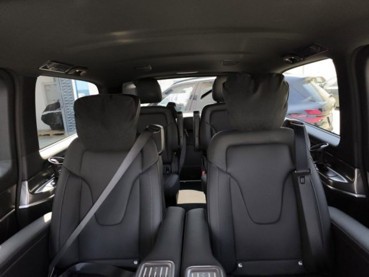 Mercedes-Benz Classe V Extralong 300 d Exclusive auto (20)