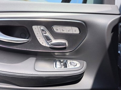 Mercedes-Benz Classe V Extralong 300 d Exclusive auto (7)