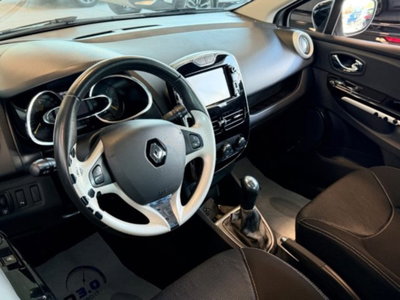 Renault Clio 1.5 dCi 8V 75CV 5 porte Costume National (7)