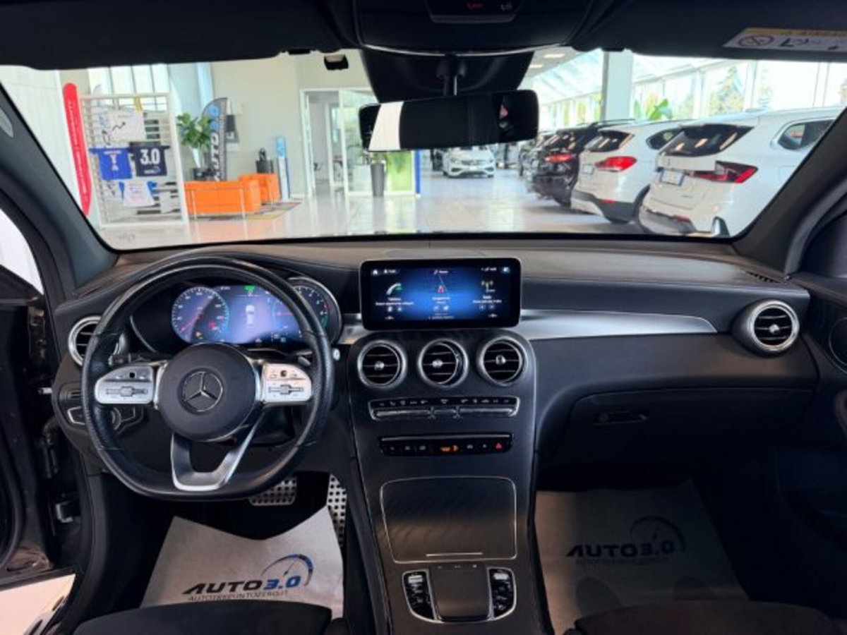 Mercedes-Benz GLC SUV 300 de 4Matic Plug-in hybrid Premium Plus (12)