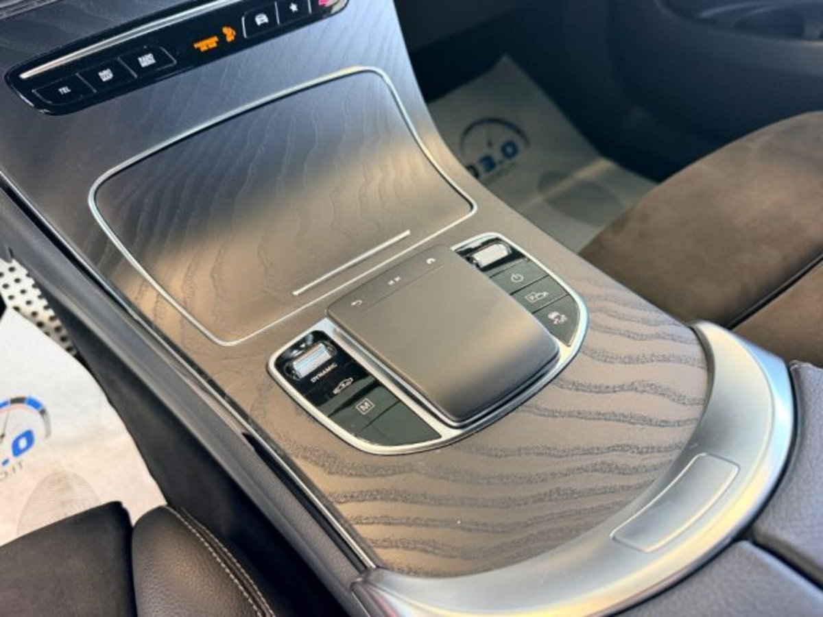 Mercedes-Benz GLC SUV 300 de 4Matic Plug-in hybrid Premium Plus (14)