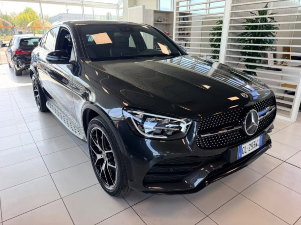 Mercedes-Benz GLC SUV 300 de 4Matic Plug-in hybrid Premium Plus (5)