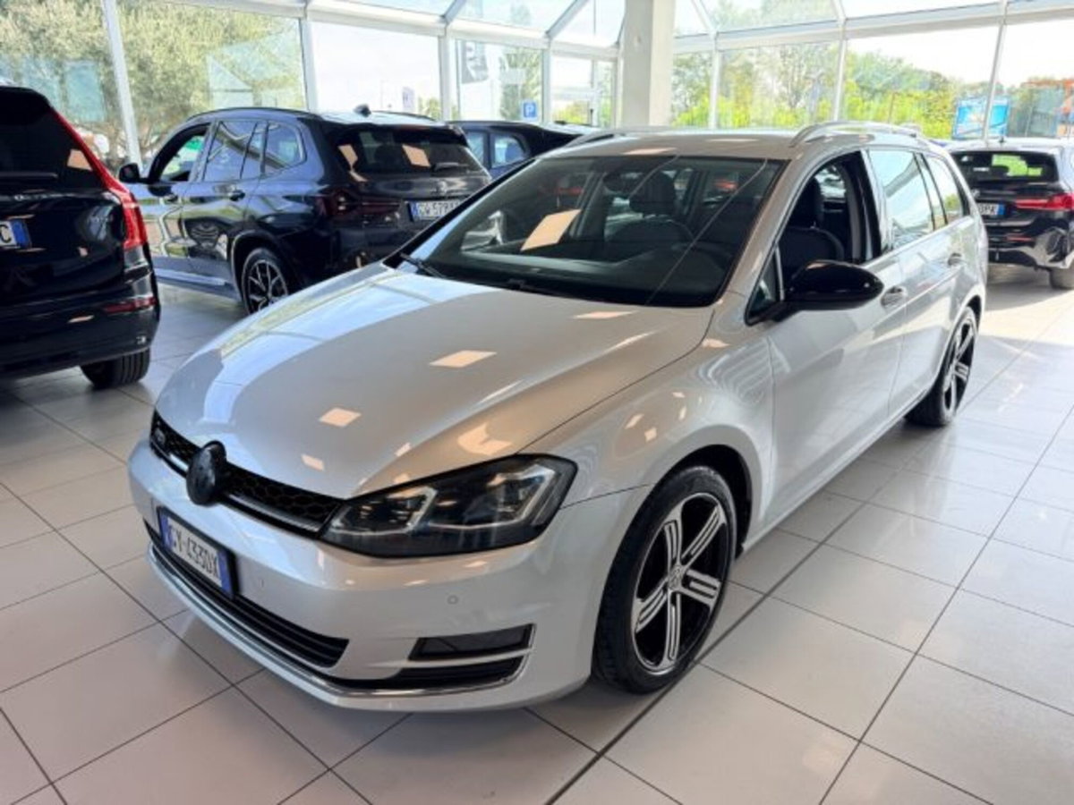 Volkswagen Golf Variant 1.6 TDI 110 CV DSG Highline BMT
