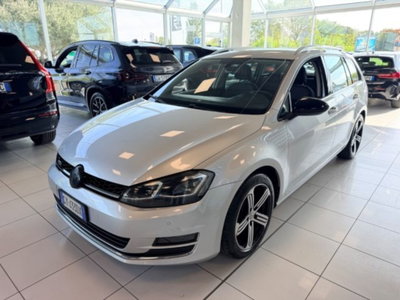 Volkswagen Golf Variant 1.6 TDI 110 CV DSG Highline BMT usata