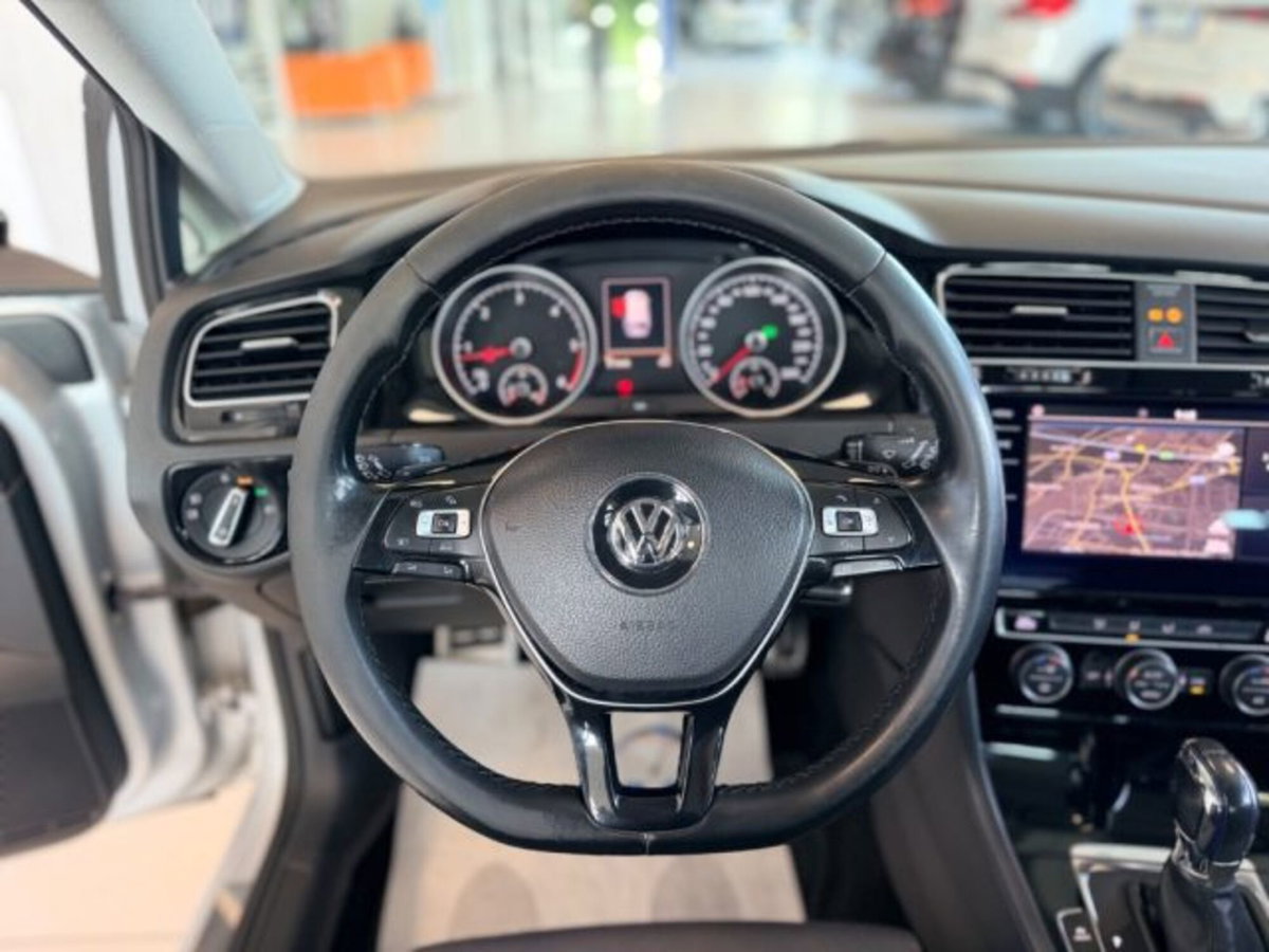 Volkswagen Golf Variant 1.6 TDI 110 CV DSG Highline BMT (15)
