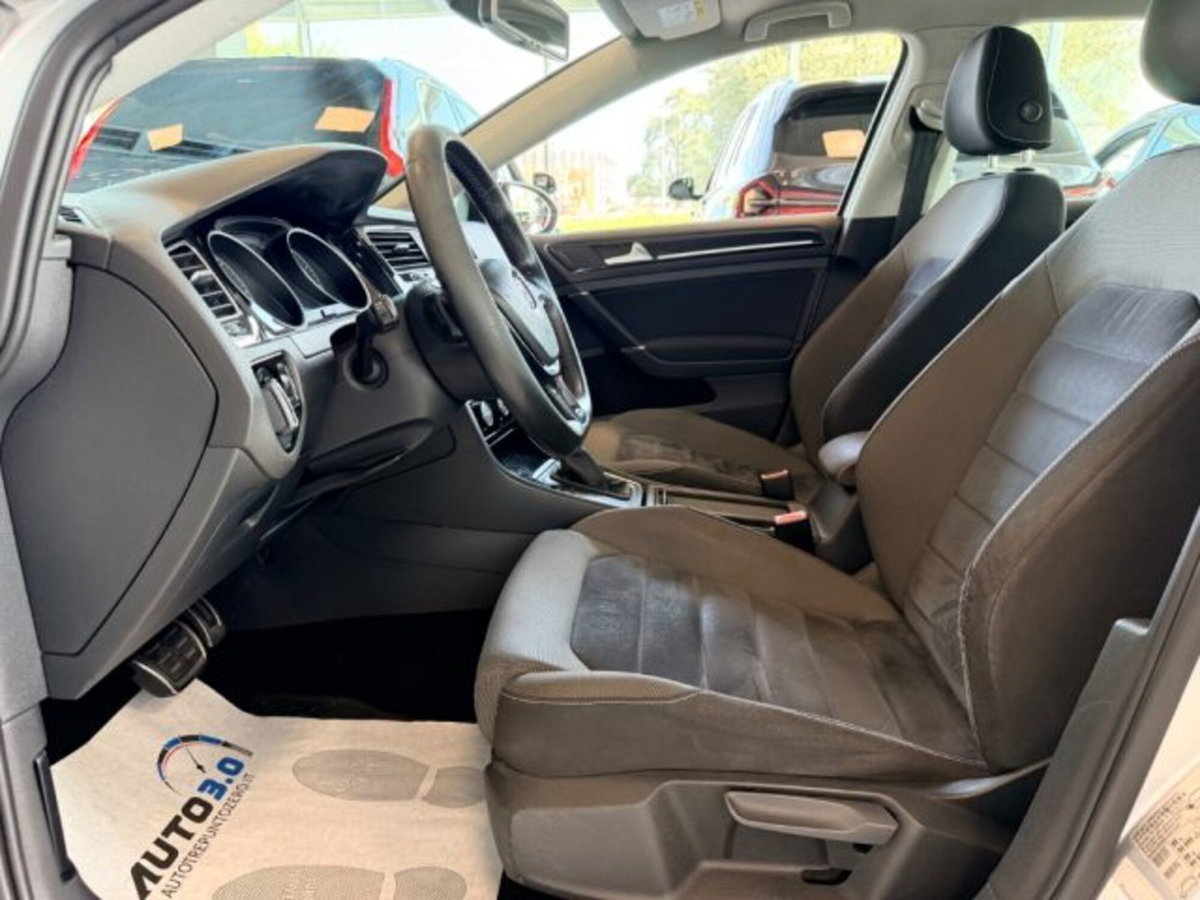 Volkswagen Golf Variant 1.6 TDI 110 CV DSG Highline BMT (8)