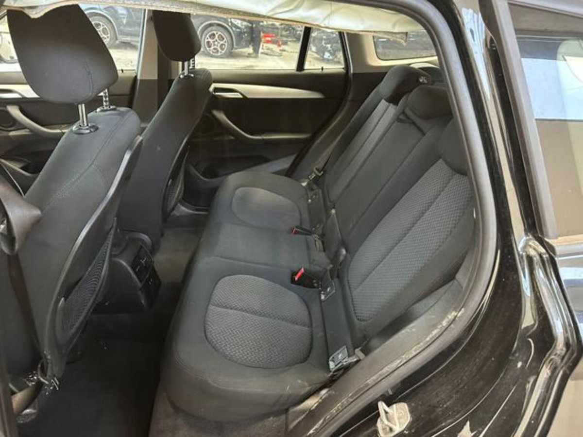 BMW X1 xDrive25e Business Advantage (12)