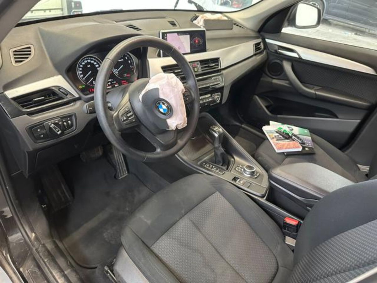 BMW X1 xDrive25e Business Advantage (13)