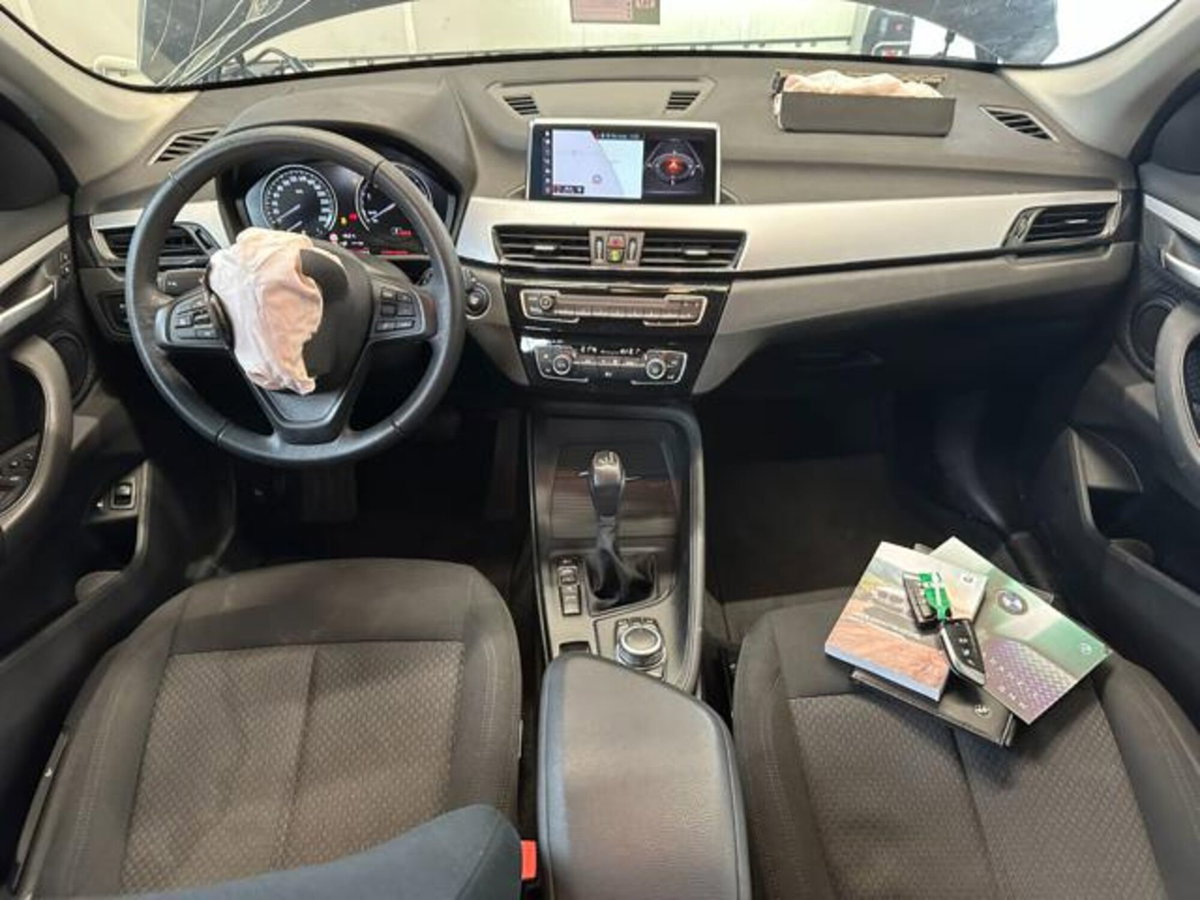 BMW X1 xDrive25e Business Advantage (14)