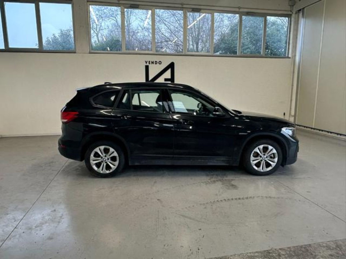 BMW X1 xDrive25e Business Advantage (8)