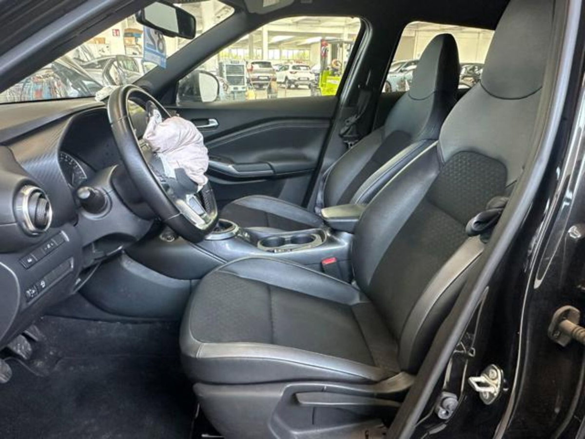 Nissan Juke 1.0 dig-t N-Connecta 114cv (12)