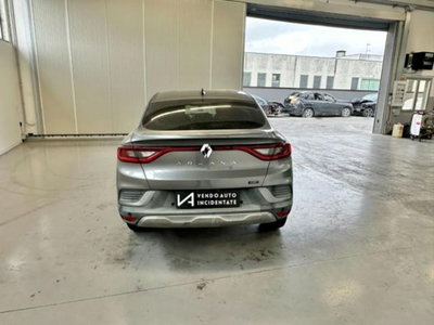 Renault Arkana 1.6 full hybrid Techno 145cv (6)