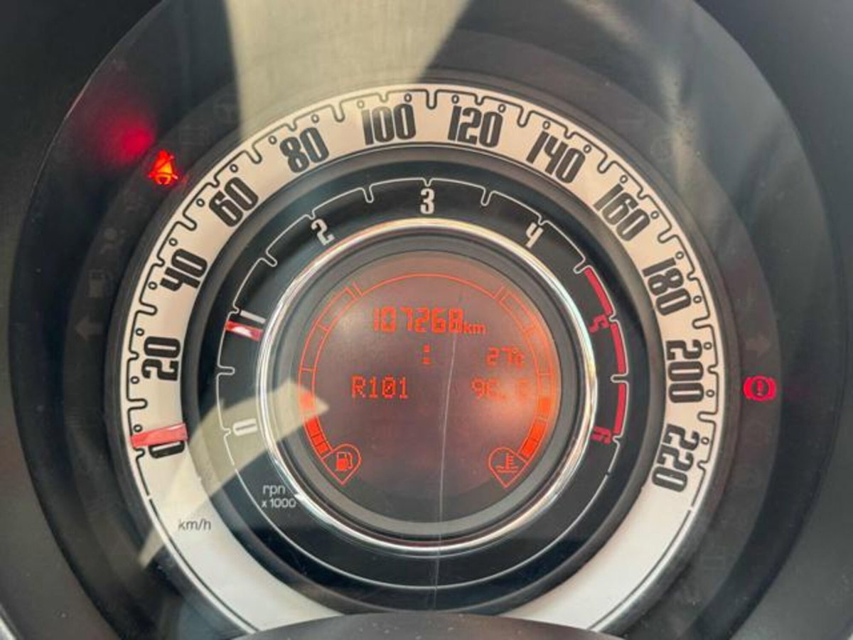 Fiat 500 1.3 Multijet 16V 95 CV Lounge (12)
