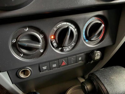 Jeep Wrangler 3.8 Rubicon Auto (10)