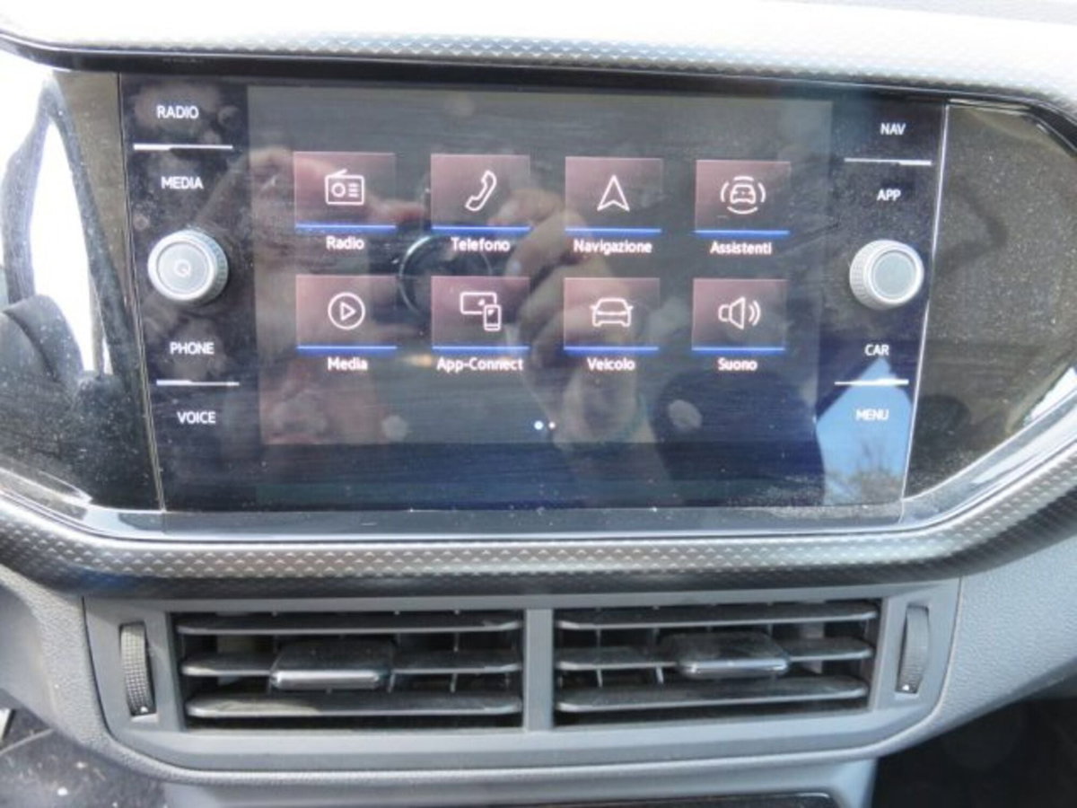 Volkswagen T-Cross 1.0 TSI Style BMT (7)