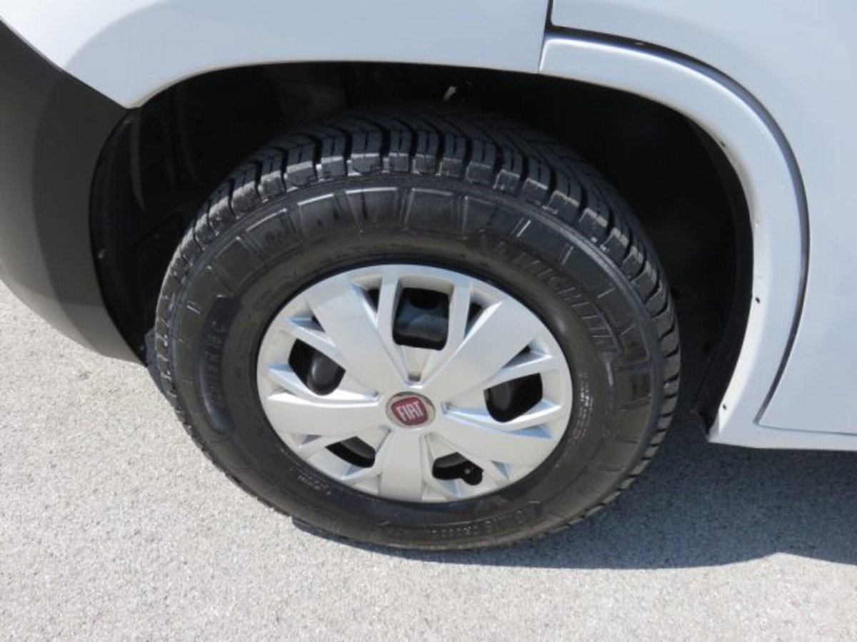 Fiat Ducato Furgone 35 3.0 Natural Power PM-TM Panorama (6)