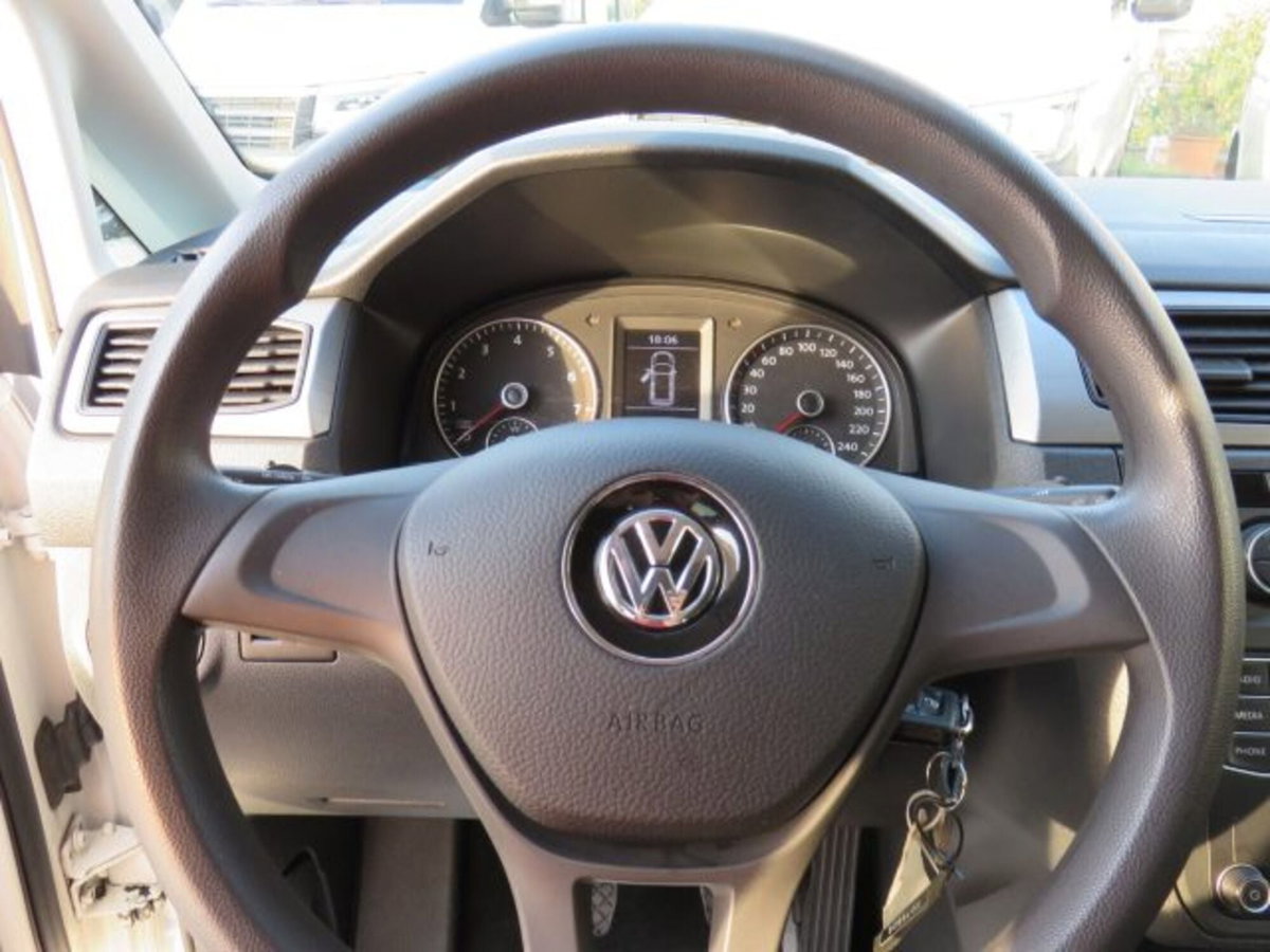 Volkswagen Caddy 1.4 TGI Trendline (10)