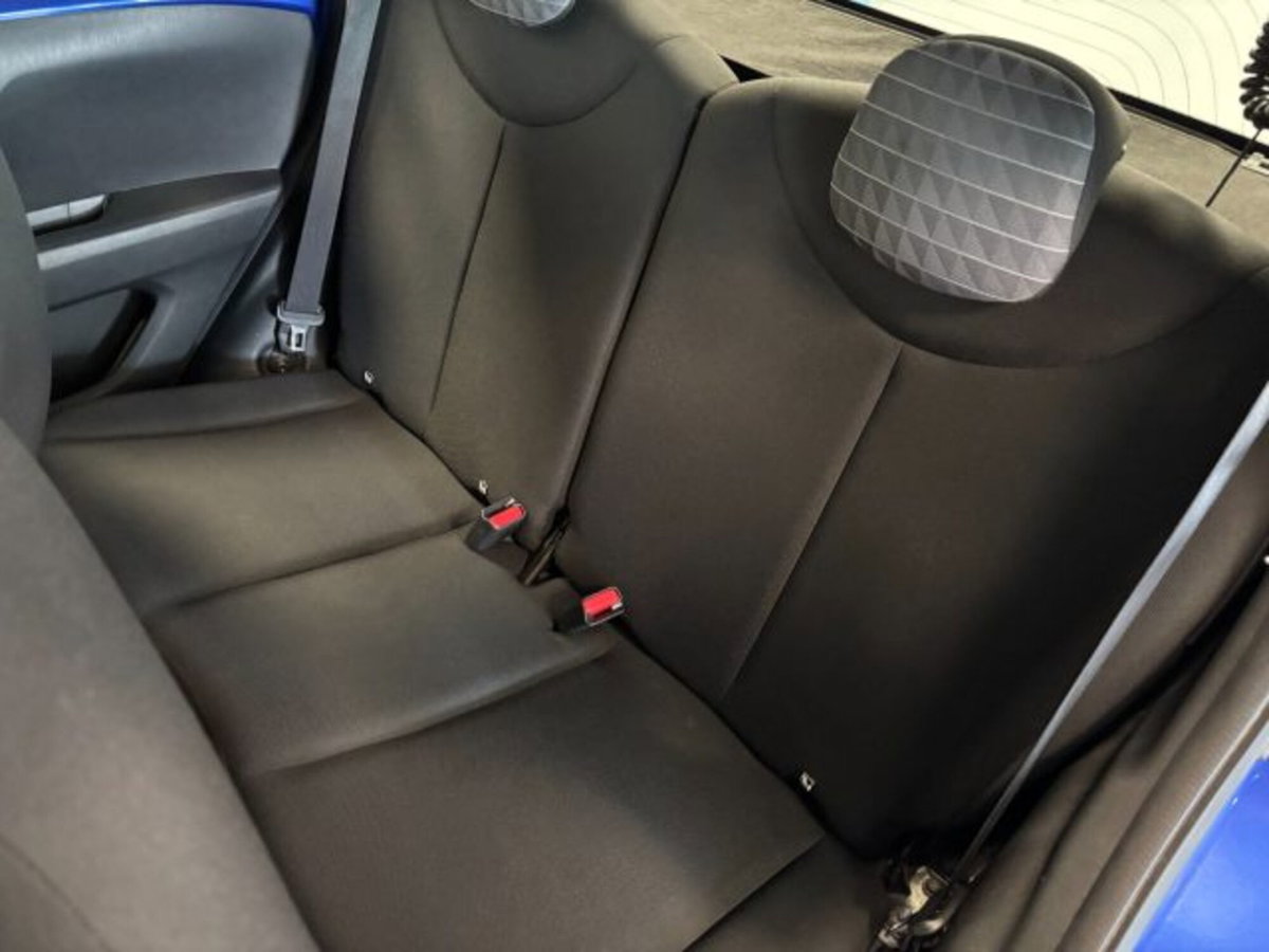 Peugeot 108 72 5 porte Allure (12)