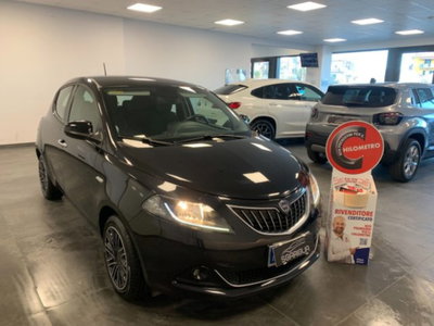 Lancia Ypsilon 1.0 FireFly 5 porte S&S Hybrid Ecochic Gold (16)