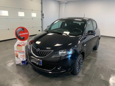 Lancia Ypsilon 1.0 FireFly 5 porte S&S Hybrid Ecochic Gold (3)