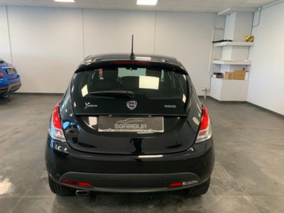 Lancia Ypsilon 1.0 FireFly 5 porte S&S Hybrid Ecochic Gold (5)