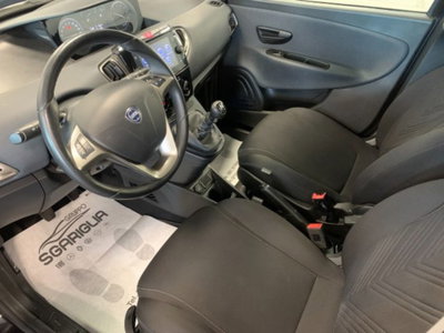Lancia Ypsilon 1.0 FireFly 5 porte S&S Hybrid Ecochic Gold (7)