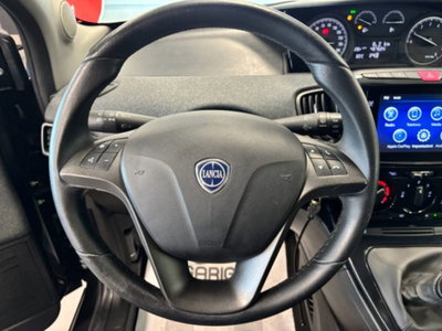 Lancia Ypsilon 1.0 FireFly 5 porte S&S Hybrid Ecochic Gold (8)