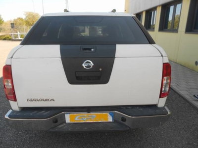 Nissan Navara 2.5 dCi 190CV 4 porte Double Cab Sport (5)