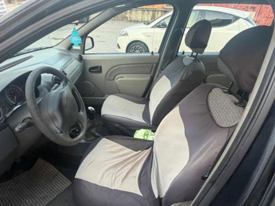 Dacia Logan Station Wagon MCV 1.6 16V 5 posti Lauréate (17)