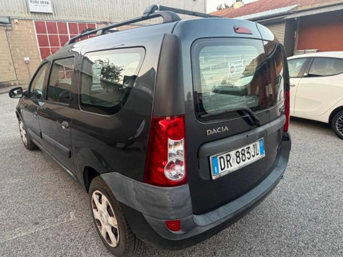 Dacia Logan Station Wagon MCV 1.6 16V 5 posti Lauréate (5)