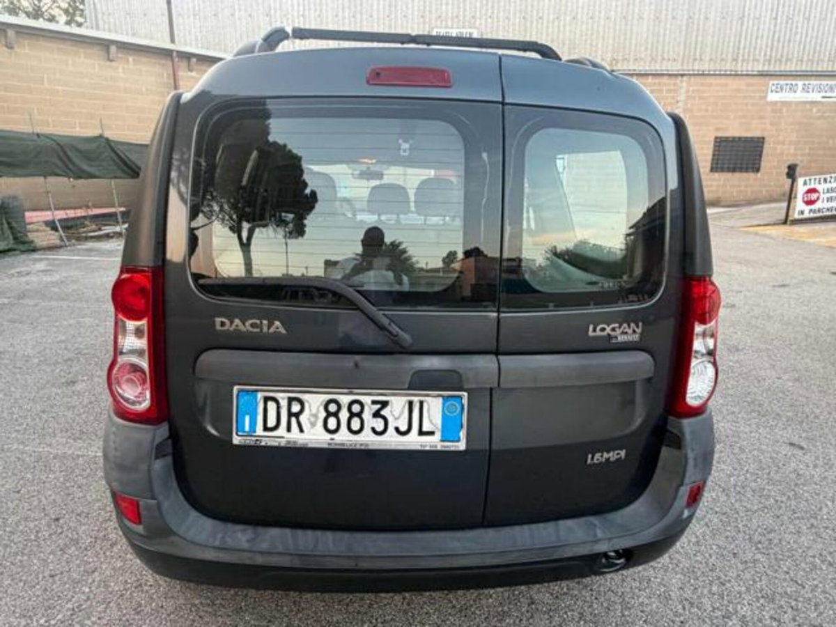Dacia Logan Station Wagon MCV 1.6 16V 5 posti Lauréate (8)