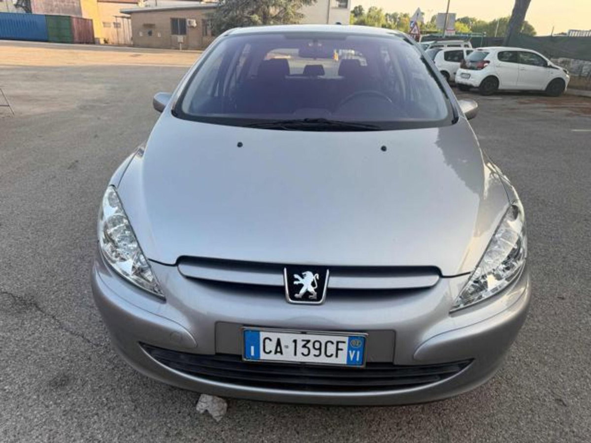 Peugeot 307 16V 5p. XSI (2)