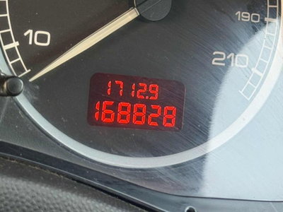 Peugeot 307 16V 5p. XSI (4)