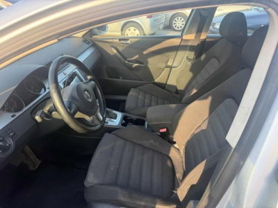 Volkswagen Passat Variant 2.0 TDI DPF DSG Highline (17)