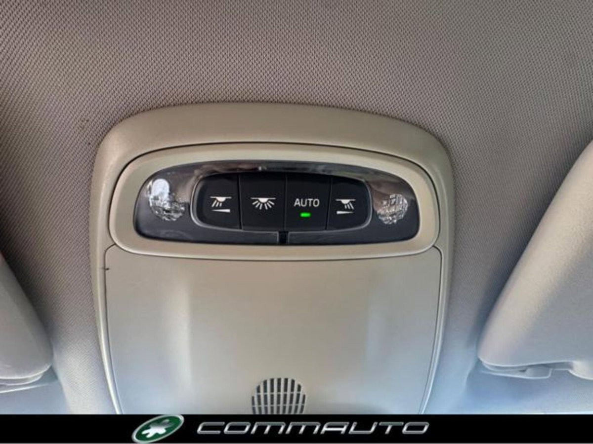 Volvo V40 D2 Geartronic Business (20)