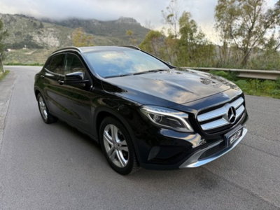 Mercedes-Benz GLA SUV 200 d Automatic Premium (11)