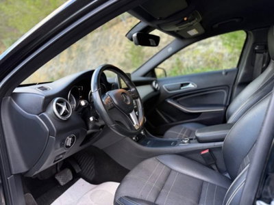 Mercedes-Benz GLA SUV 200 d Automatic Premium (13)