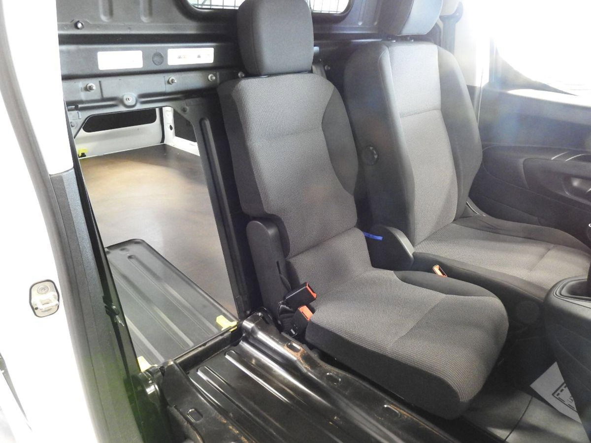 Peugeot Partner BlueHDi 120 S&S Active (15)
